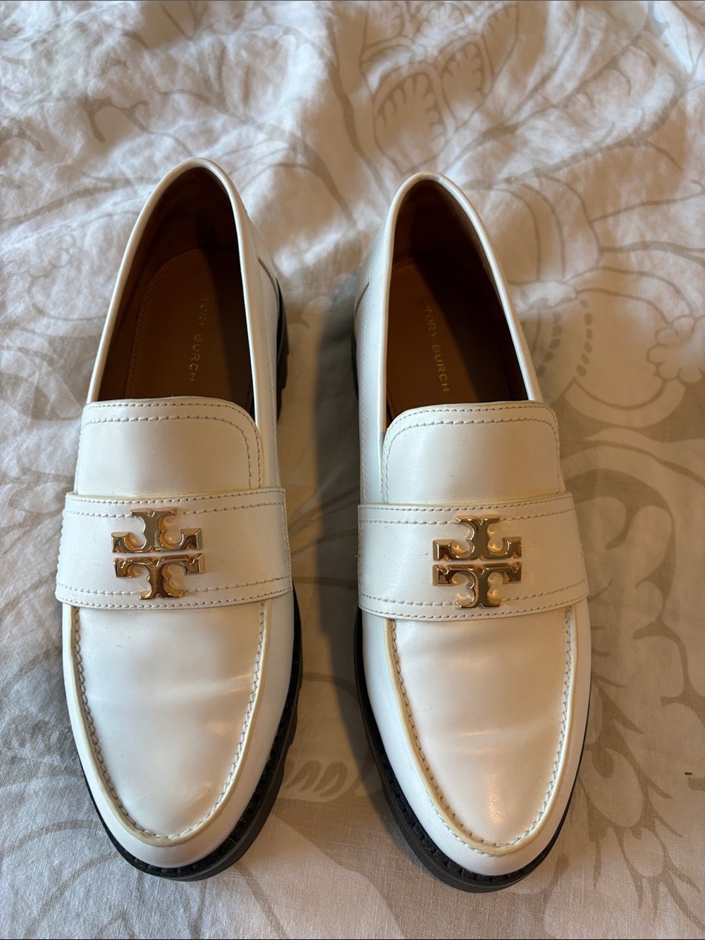 Tory Burch Cream Leather Gold Logo Penny Loafers